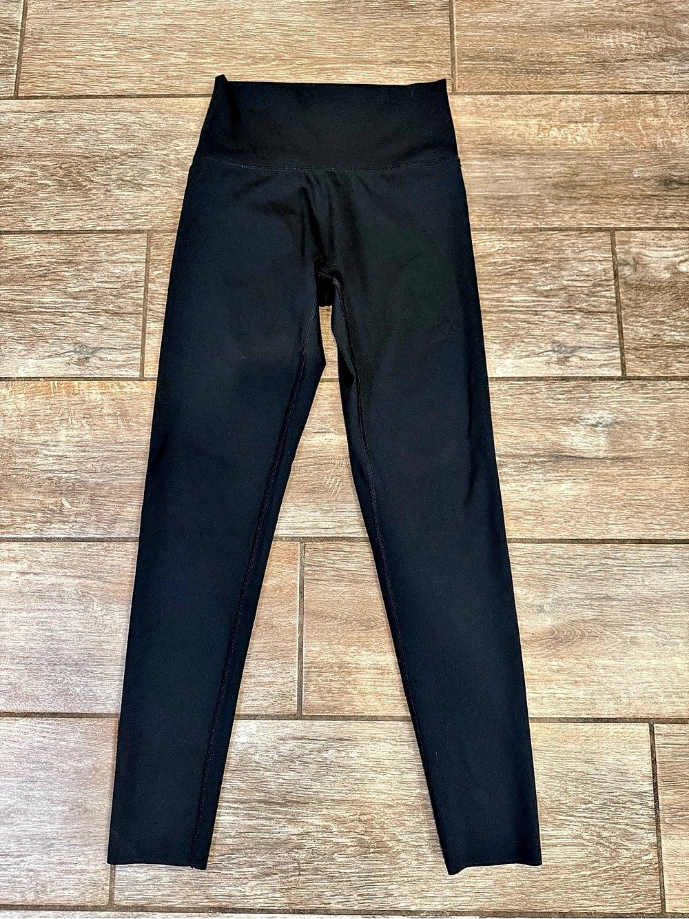 OFFLINE by Aerie Goals 7/8 Legging Hi-Rise Black Medium Like New